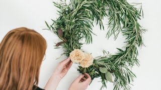 Mayesh Design Star How to Design a Wreath [upl. by Niccolo]