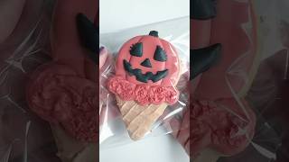 Halloween Ice Cream🍦🎃 sugarcookiedecorating cookiedecorating royalicing cookies halloween [upl. by Knapp785]