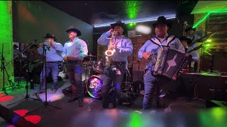 Se Mamo el Becerro  La Rebeldía Norteña  En Vivo desde El Bamboo Bar [upl. by Gaut]