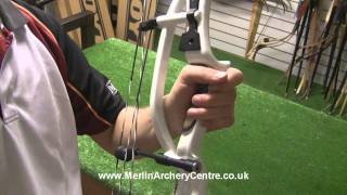 HD Part 1 of 2  Hoyt Carbon Matrix Plus Compound Bow Review by Merlin Archery [upl. by Valsimot82]