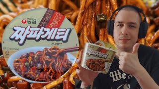 Frenchman Tries Korean Noodles Chapagetti  짜파게티 [upl. by Giffie416]