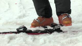 Beginner Ski Lesson  11 Putting On amp Taking Off Skis [upl. by Ladd397]