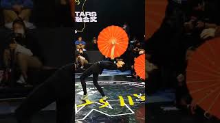 Lay Zhang reaction to ACs waacking in M All star  AC waacking battle with props [upl. by Yllah]