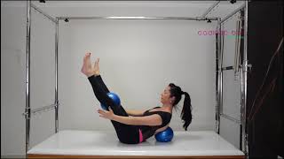 Mobilização de Torácica e abdominal com Overball  Pilates de A a Z [upl. by Ailemac908]