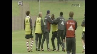 Eintracht Frankfurt Schlägerei im Training Fußball Schlägereien die Top 5 [upl. by Erinn518]