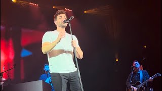 El traje Pablo Alborán Tour la cuarta hoja Boston [upl. by Eislel]