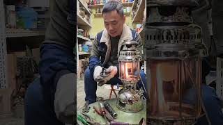 PETROMAX LANTERN ignition method 페트로막스 석유랜턴 캠핑랜턴점화방법 알콜예열 [upl. by Carson837]