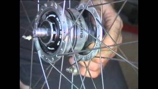 Reparatur Nabendynamo Shimano DH3N80 05 Montage [upl. by Pavyer]