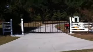 How to build a driveway gate 22 [upl. by Yrreiht770]