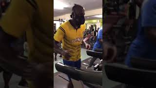 Ronald Okoth altitude training mask treadmill work out [upl. by Naihtsirc541]