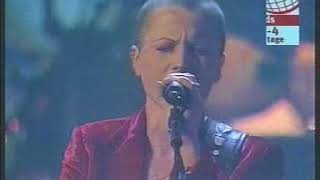 The Cranberries zombie mtv awards [upl. by Adalie]