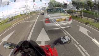 Aprilia RSV Mille vs Kawasaki ZX9R [upl. by Bernadine]