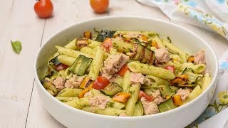 Insalata di pasta pesto e tonno con verdure grigliate  Ricette che Passione [upl. by Neils631]