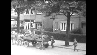 Aftocht van de Duitsers uit Heemstede mei 1945 [upl. by Neelon368]