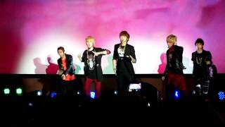 HD SHINee 샤이니  Ring Ding Dong Live in London  LKFF Odeon 31111 [upl. by Uta253]