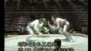 Akebono vs Takahanada  Natsu 1988 [upl. by Esdnil731]