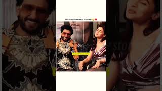 Aliabhatt singing for ranveer singhdont miss the end aliabhatt ranveersingh aliabhattkapoor [upl. by Thacher]