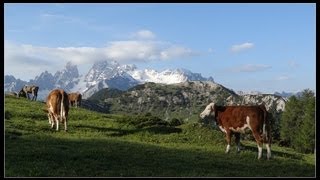 Plätzwiese Dürrensteinhütte Dolomiten  Sony HX20V [upl. by Arrim365]