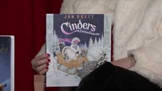 Cinders A Chicken Cinderella by Jan Brett [upl. by Laveen]