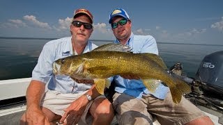 Snap Jigging Mid Summer Walleyes [upl. by Eelsnia]