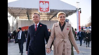 Uroczysta odprawa wart przed Grobem Nieznanego Żołnierza [upl. by Kared]