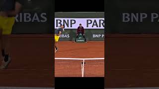 기합 소리가 거슬려 결국  Alcarazs grunting irritates Tsitsipas alcaraz tsitsipas [upl. by Hathaway]