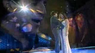 Myriam Hernandez y Sergio Dalma Viña 2002 [upl. by Aicylla]