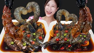 킹블랙타이거새우장 VS 신제품 블랙타이거새우장 먹방 🦐 밥도둑 출시 Soy Sauce Marinated Giant Tiger Shrimp Mukbang [upl. by Goeselt595]