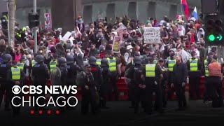 Antiwar protesters police clashed outside exhibition in Melbourne Australia [upl. by Valleau]