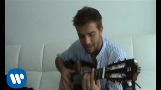 Pablo Alborán Caramelo En mi casa [upl. by Anrol720]