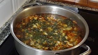 Garbanzos con bacalao y espinacas  Plato tradicional fácil rápido y nutritivo [upl. by Smaj]