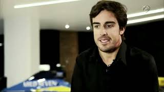 Fernando Alonso nos enseña su COLECCIÓN Fórmula 1 [upl. by Phillie]