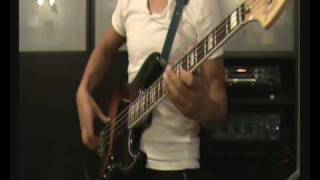 Michael Jackson  Off The Wall  Bass Play along snippet [upl. by Trisha222]