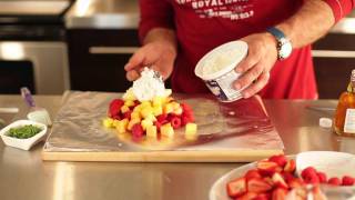 Recette  PAPILLOTES DE FRUITS au fromage COTTAGE [upl. by Radbun392]