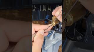 ISEO Euro Lock quick pick using multipick tools shorts [upl. by Kermie]