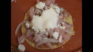 Tostadas de Pata de Res [upl. by Engen]