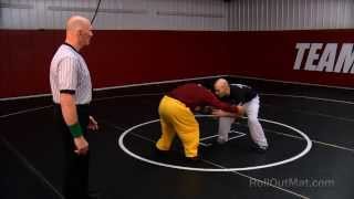 HOW TO WRESTLE  Wrestling Moves  Setup for Wrestling Takedowns Tutorial RollOutMat [upl. by Delbert]