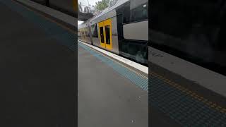 B6 Berowra service departing Gordon Platform 2 [upl. by Landon]