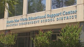 HISD blames budget errors for the decision not to give returning teachers bonus money [upl. by Malcah766]