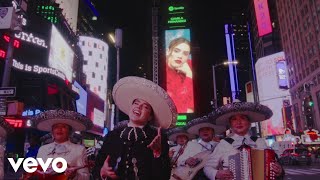 Camila Fernández  Todo Todo En Vivo Desde Time Square [upl. by Nosreffej269]