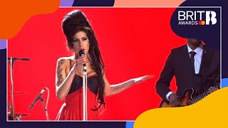 Amy Winehouse  Rehab Live at The BRITs 2007 [upl. by Aken]