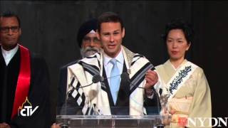 Cantor Ari Schwartz sings Jewish prayer of fallen [upl. by Wyndham935]