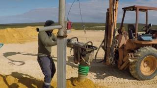 BUILD YOUR OWN ECOHOMEEARTHSHIP  1ST UPDATE TYRE POUNDING  TRISTANS FOOT METHOD  JULY 2017 [upl. by Josy]