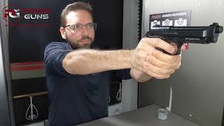 Pistola Airgun Taurus PT92 KWC Co2 45mm Blowback Semi e Full Automático Metal [upl. by Tezile]