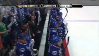 Game winnig goal by Max Lapierre [upl. by Sharona]