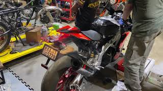 Aprilia RSV4 Akrapovic full system [upl. by Ringo]