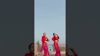 Din dinai vetna lai aaudena dancevideo nepalicoverdance reel shorts shortsvideo [upl. by Ratna216]