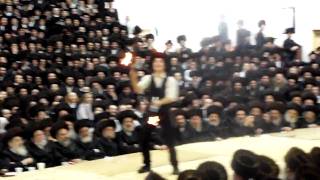 Lubavitcher Bochurem at the Satmar Rebbes Tish Part 22 [upl. by Stoddard]