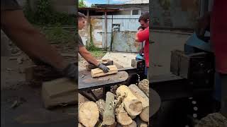 Wood Splitter logsplitter woodworking [upl. by Llewkcor]