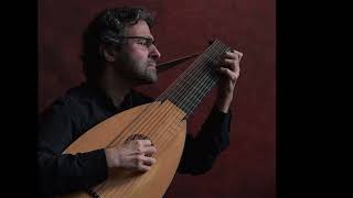 J S Bach Sarabande BWV 995 on baroque lute [upl. by Ark632]